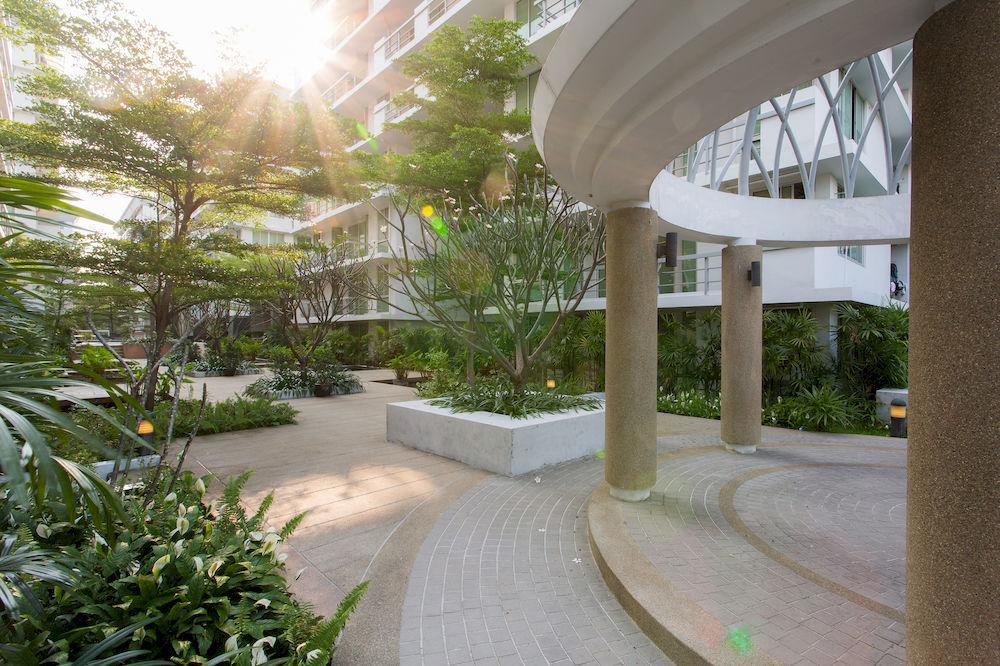 The Capital Resort @ Sukhumvit 50 Bangkok Luaran gambar The Park